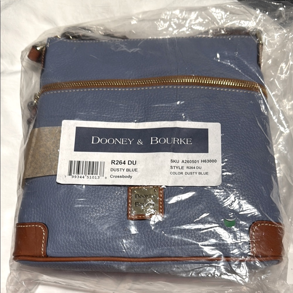 Dooney & Bourke cross body bag NEW
